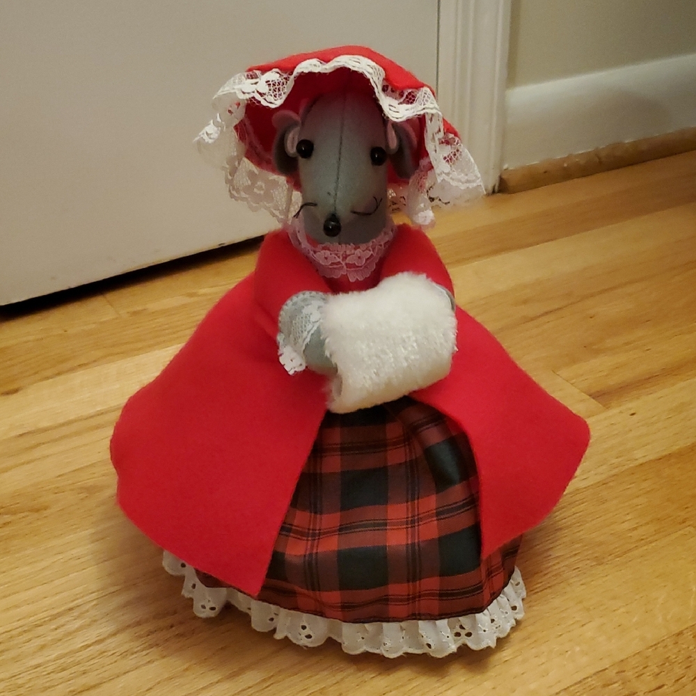 Vintage Victorian Christmas Mouse Toilet Paper Holder